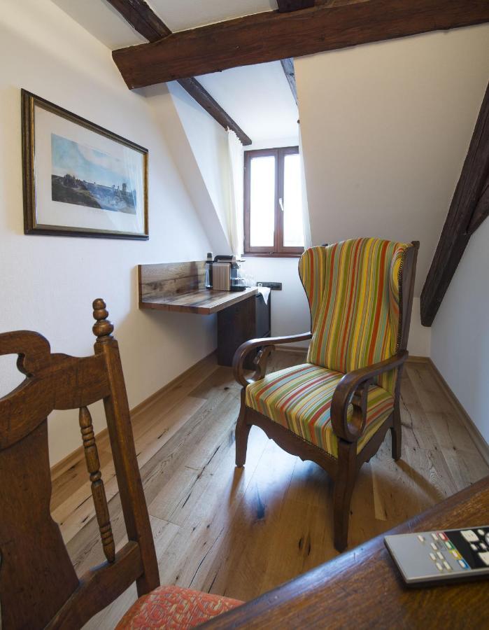 Hotel Ochsen Post Tiefenbronn Экстерьер фото